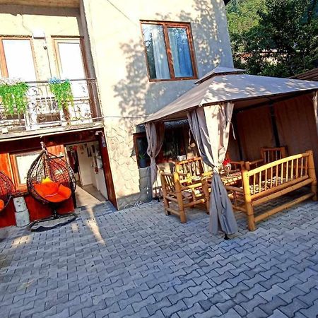 Hotel Happy Pandasn12 Bordżomi Zewnętrze zdjęcie