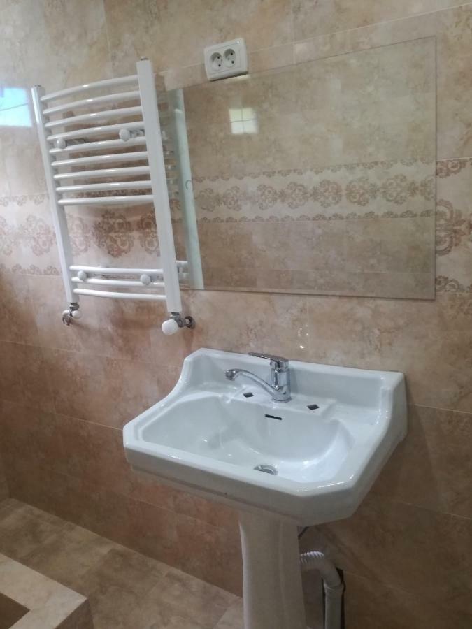 Hotel Happy Pandasn12 Bordżomi Zewnętrze zdjęcie